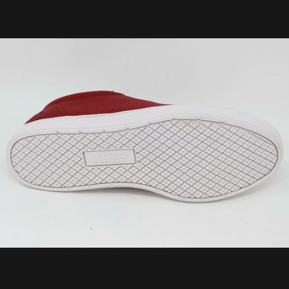 NWT Mozo Maven Red Canvas Slip-Resistant Work Shoes for Crews Sneakers Women’s - Picture 5 of 5
